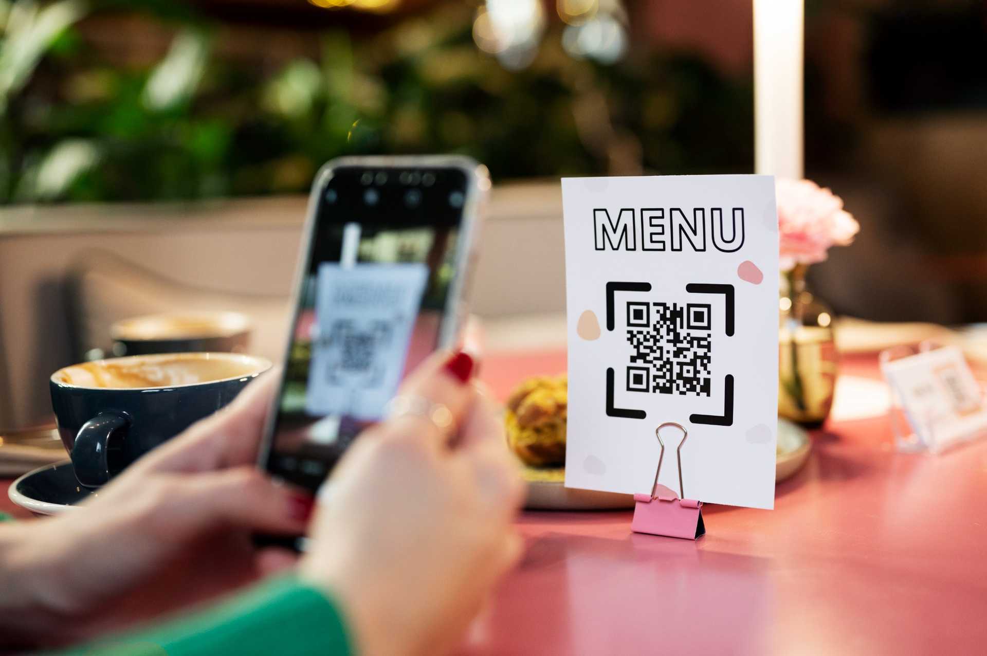 Meniu Digital QR — Cum Crești Vânzările cu 15%